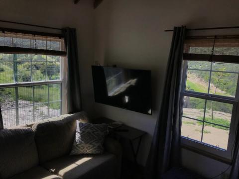 ventanas con panoramicas desde la casa del arroyo